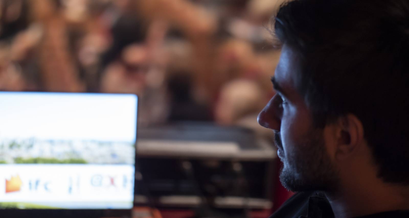 Vidéo et couverture captation d'évènements professionnels M.X CREATION